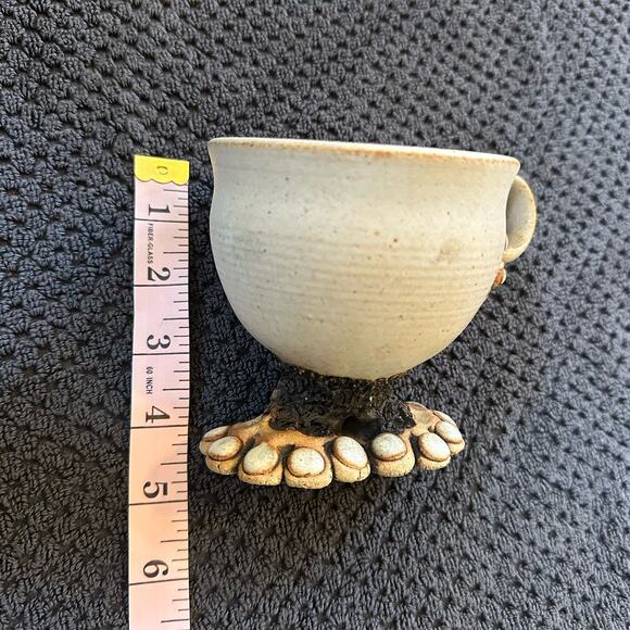 Vintage Handmade Signed Studio Art Pottery Anthropomorphic Feet Toe Mug - Picture 7 of 7